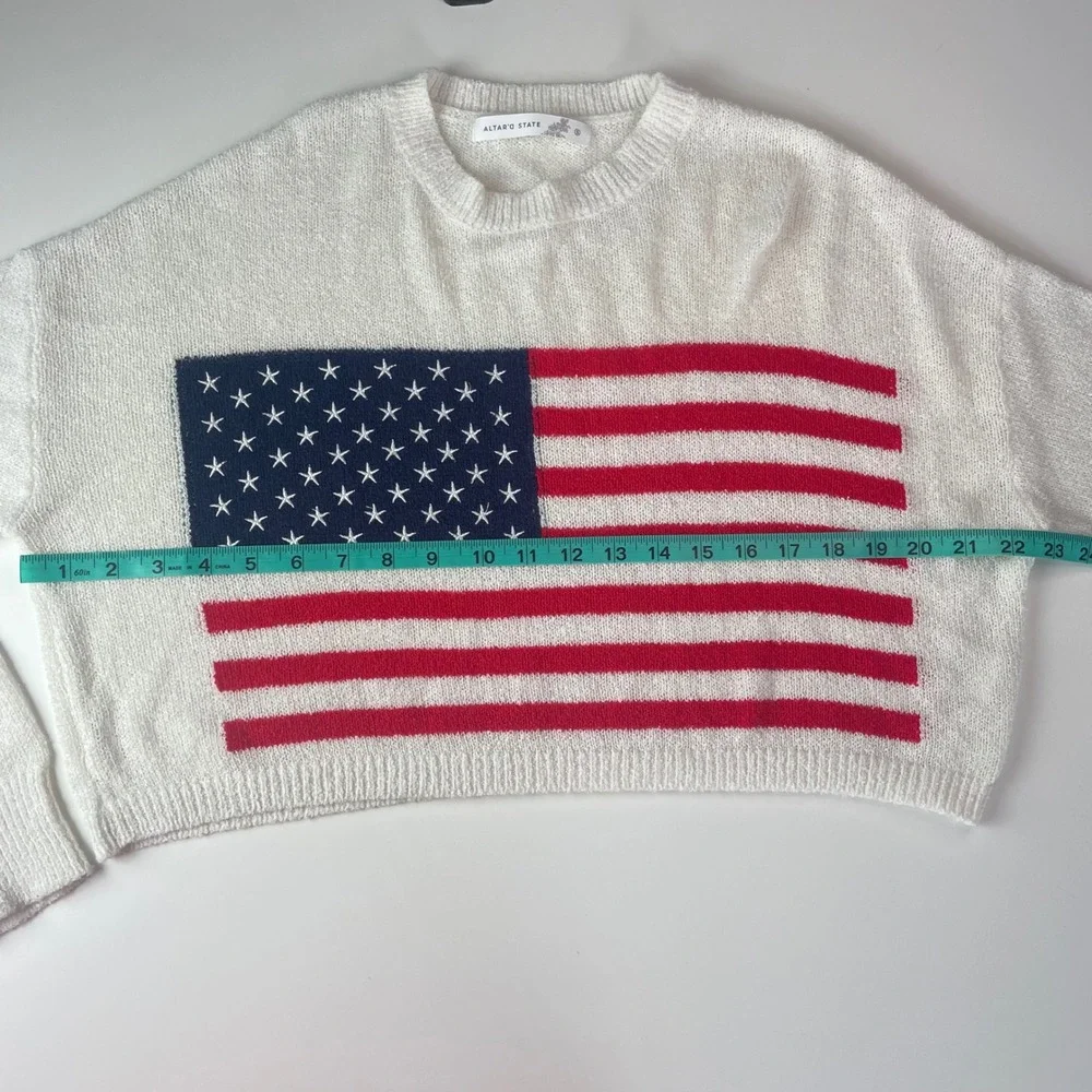 Altar'd State American Flag Cropped Sweater Small White Knit Patriotic JT2024-28 - Picture 8 of 12